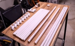 Les propriétaires de chiens adorent cette idée ingénieuse faite avec de simples tuyaux PVC